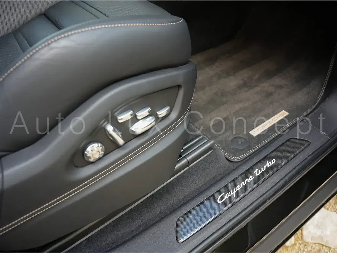 Porsche Cayenne Turbo Coupe - foto 15