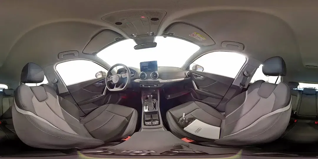 Audi Q2 35 TFSI S tronic - Thumbnail 3