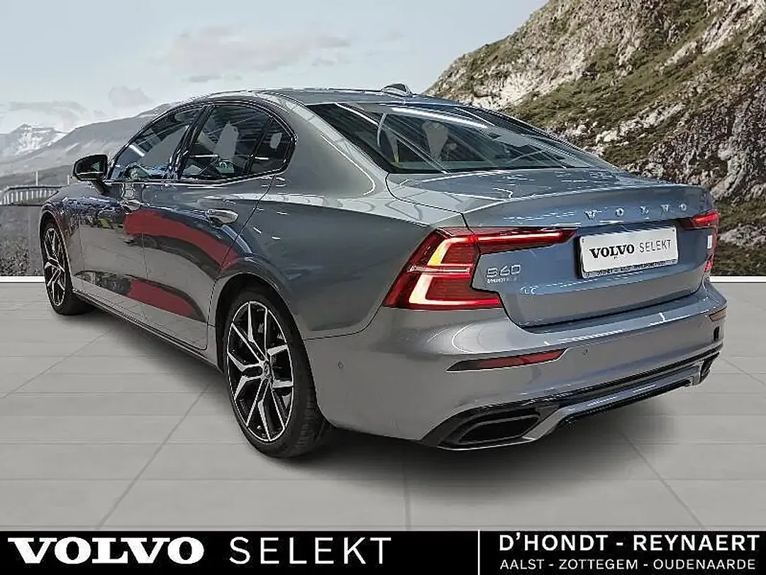 Volvo S60 T8 Polestar Engineered - Thumbnail 3