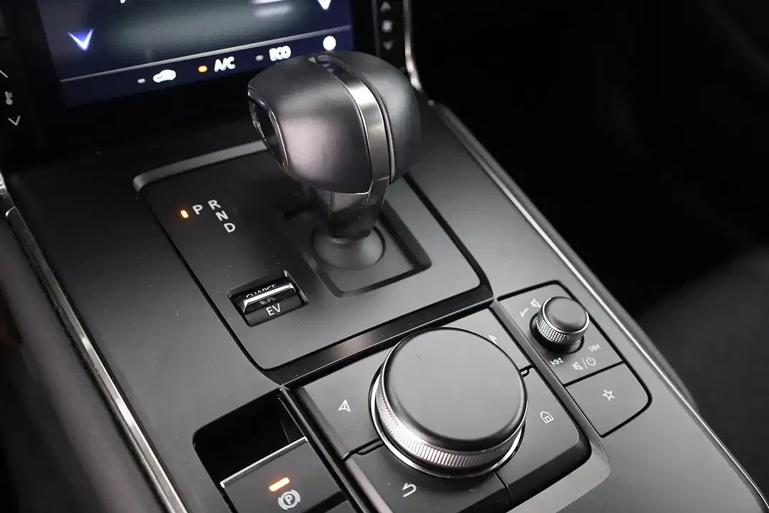 Mazda MX-30 R-EV Advantage - Thumbnail 12