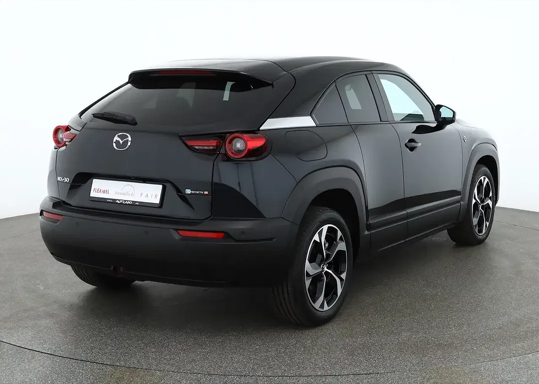 Mazda MX-30 R-EV Advantage - Thumbnail 4