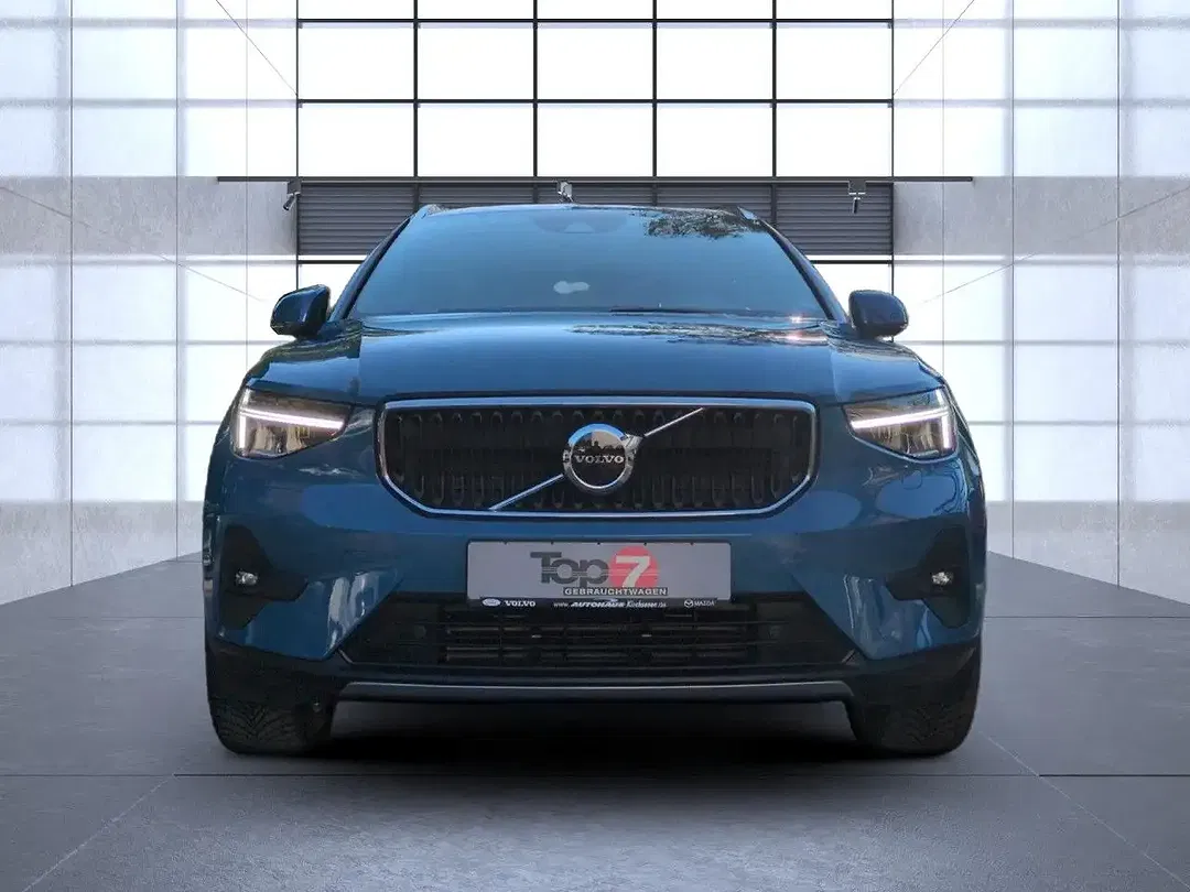 Volvo XC40 T2 AUT Core - Thumbnail 5