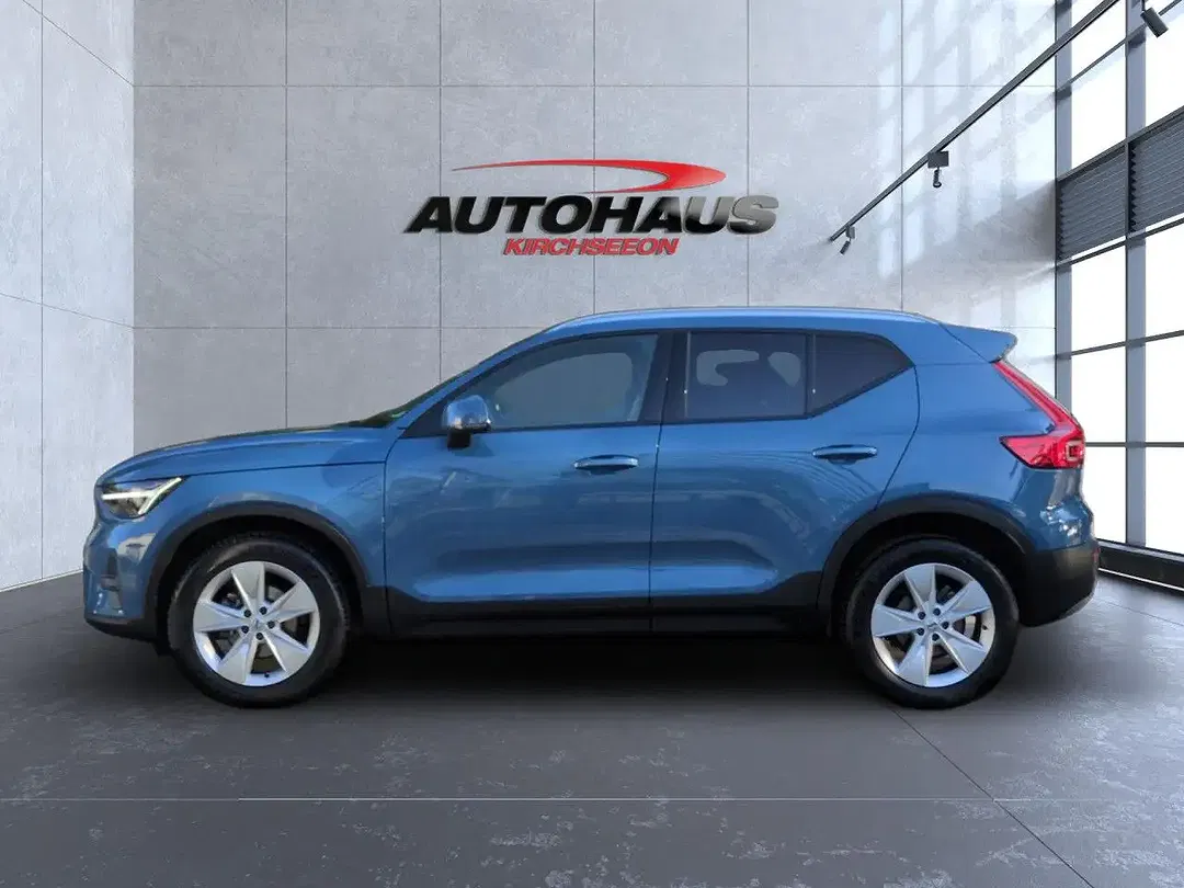 Volvo XC40 T2 AUT Core - Thumbnail 6