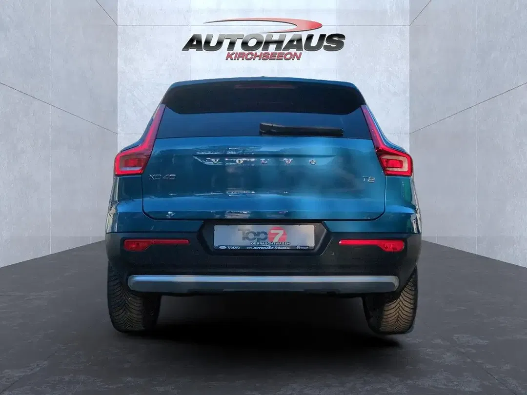 Volvo XC40 T2 AUT Core - Thumbnail 7