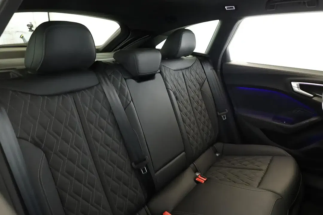 Audi S5 TFSI quattro Matrix LED Avant Pro - Thumbnail 8
