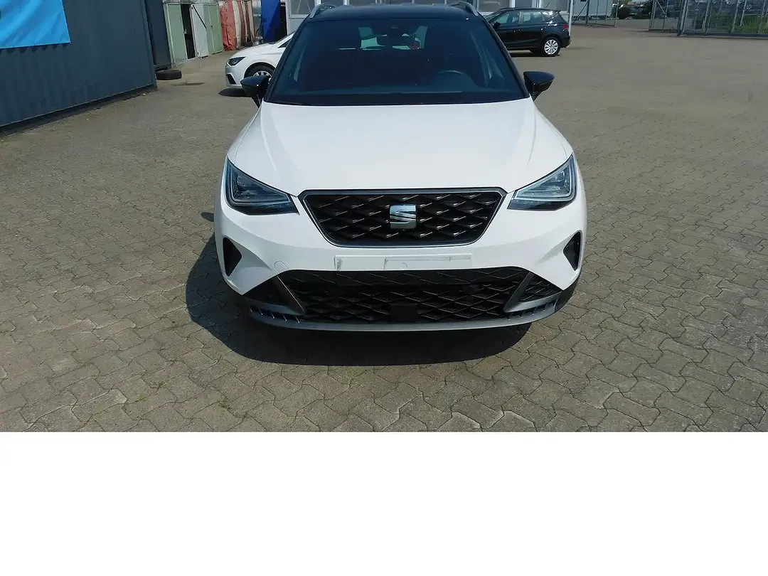 SEAT Arona 1.0 TSI FR-Line - Thumbnail 3