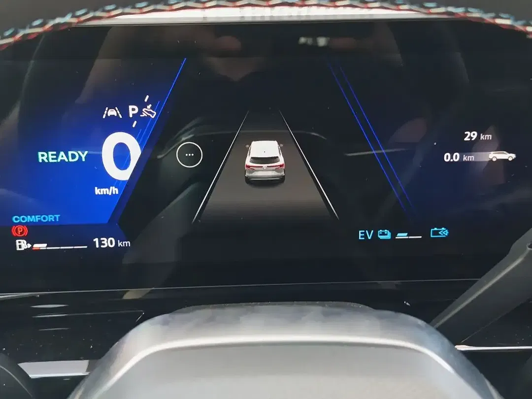 Renault Espace E-Tech Hybrid Esprit Alpine - Thumbnail 12