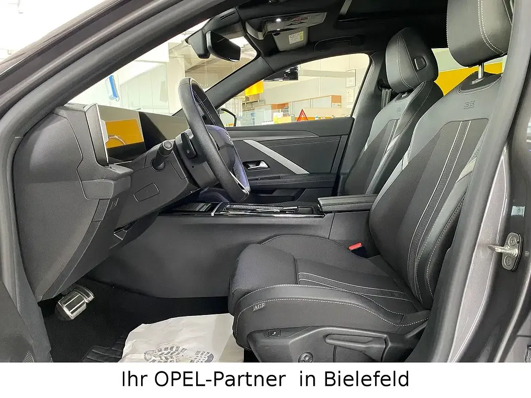Opel Astra PHEV Hybrid - Thumbnail 12