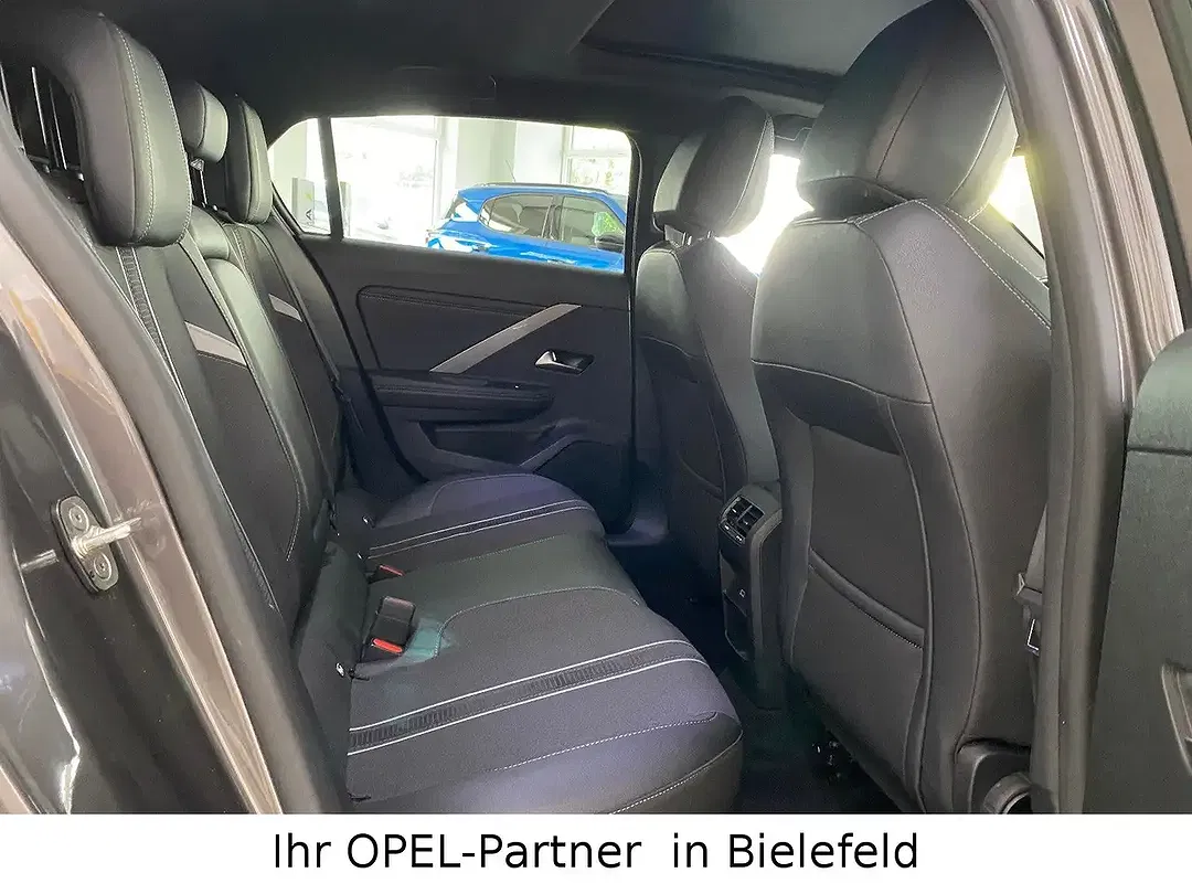 Opel Astra PHEV Hybrid - Thumbnail 14