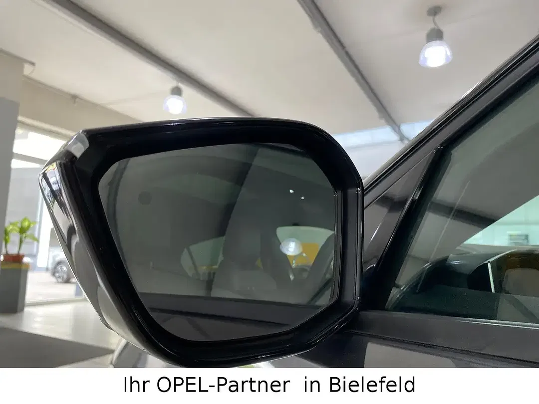 Opel Astra PHEV Hybrid - Thumbnail 8