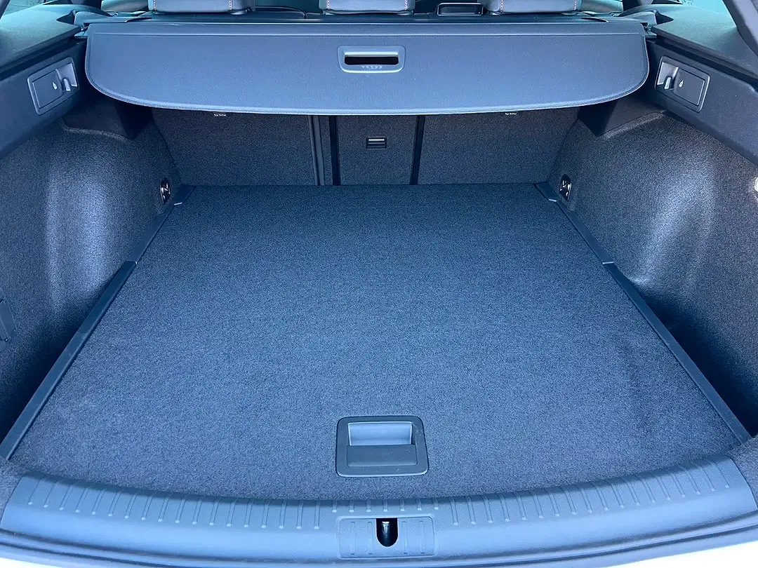 SEAT Leon 1.5 eTSI DSG FR - foto 15