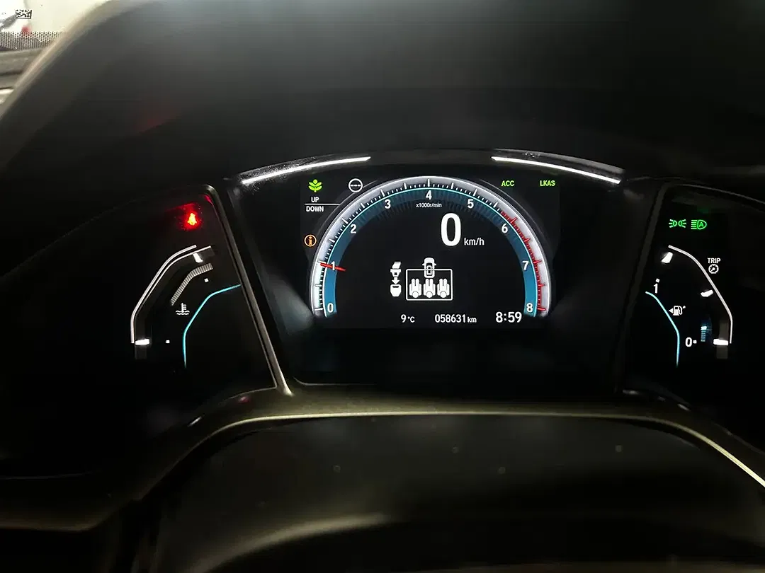 Honda Civic 1.0 VTEC Turbo Elegance - Thumbnail 12