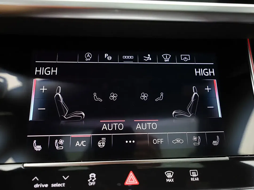 Audi RS7 4.0 V8 TFSI tiptronic - Thumbnail 17