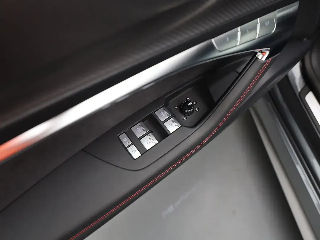 Audi RS7 4.0 V8 TFSI tiptronic - Thumbnail 28
