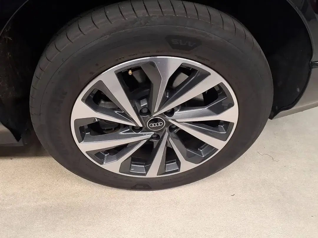 Audi Q6 e-tron Sportback S line - Thumbnail 9