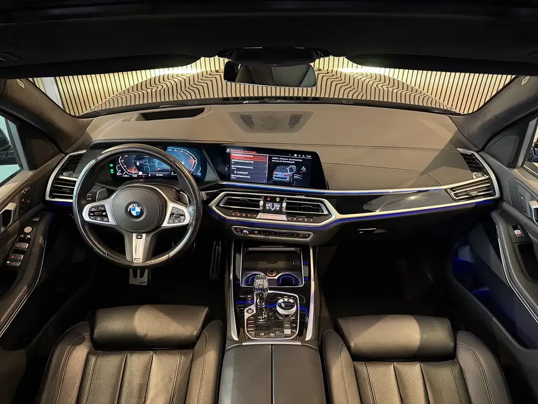 BMW X7 xDrive M Sport - Thumbnail 7