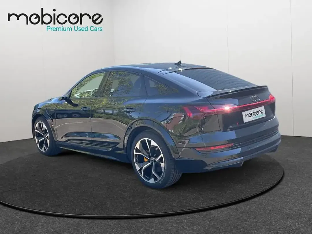 Audi SQ8 e-tron Sportback - Thumbnail 5