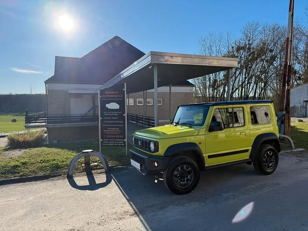 Suzuki Jimny 1.5 AllGrip Comfort+ - foto 1