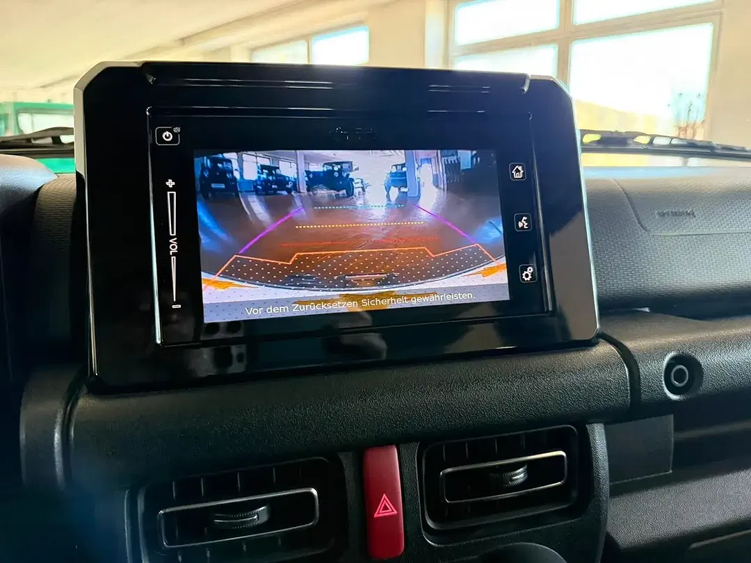 Suzuki Jimny 1.5 AllGrip Comfort+ - Thumbnail 14