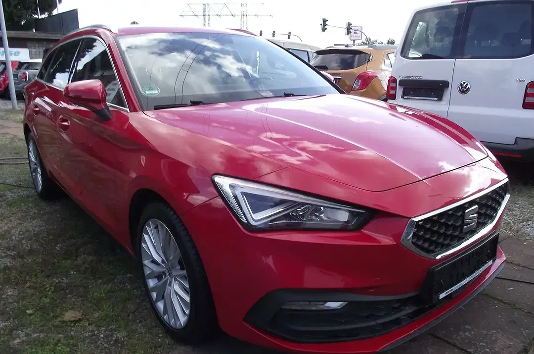 SEAT Leon Xcellence - Thumbnail 4