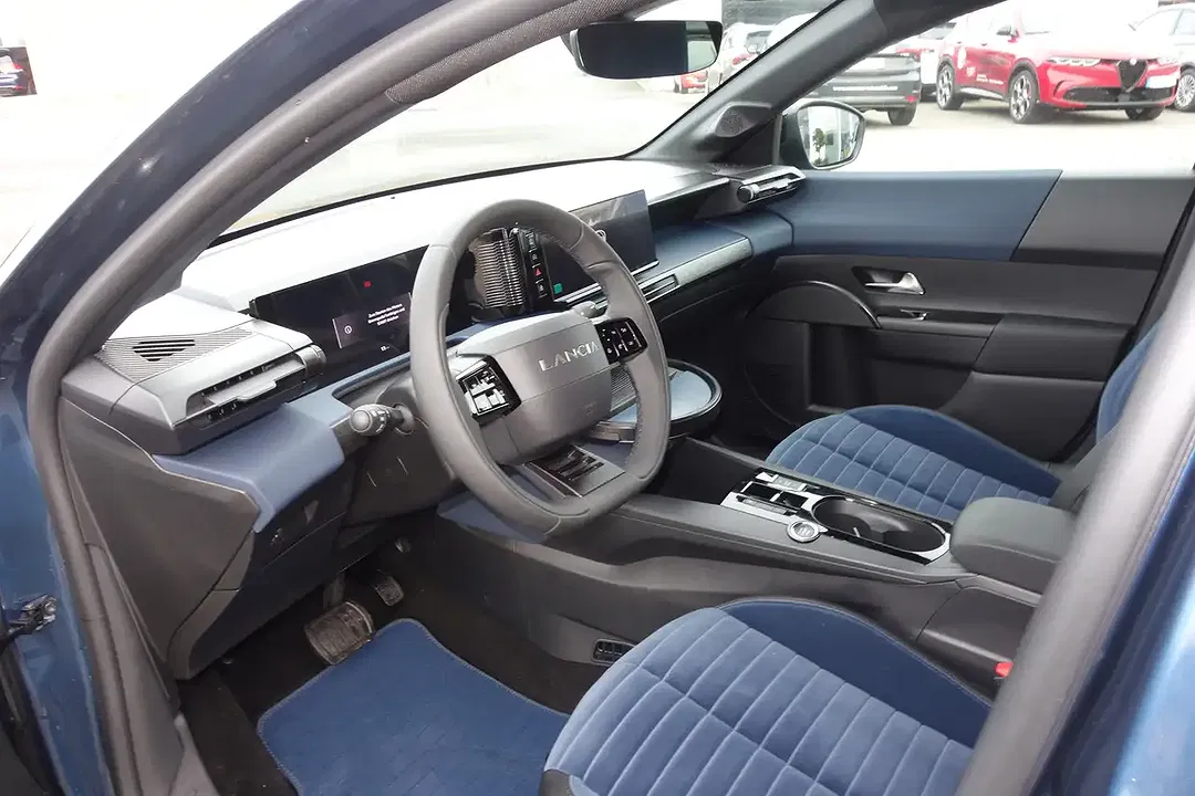 Lancia Ypsilon Edizione Cassina - Thumbnail 6