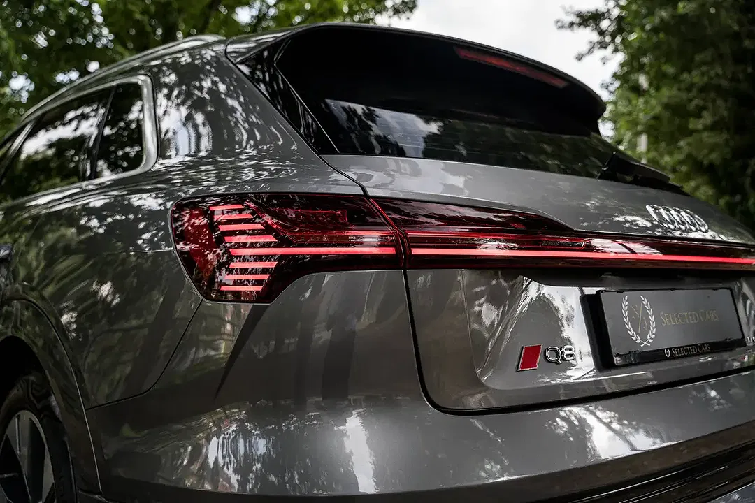 Audi Q8 e-tron 50 quattro - Thumbnail 13