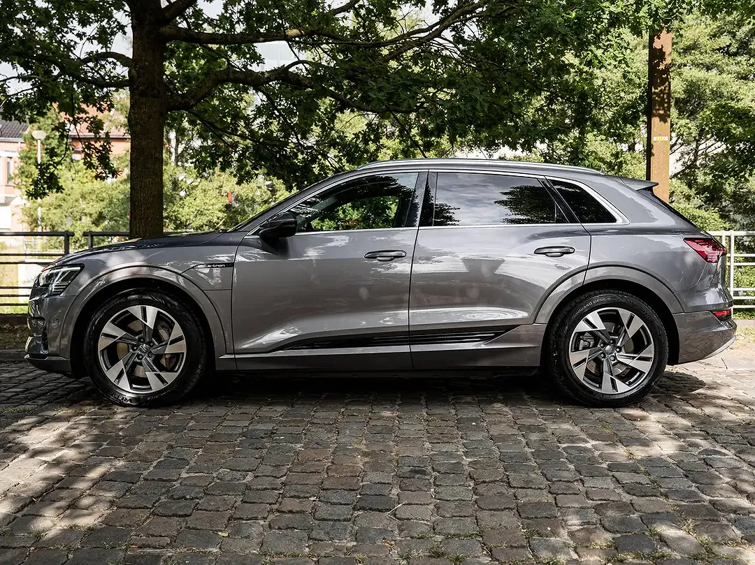 Audi Q8 e-tron 50 quattro - Thumbnail 5