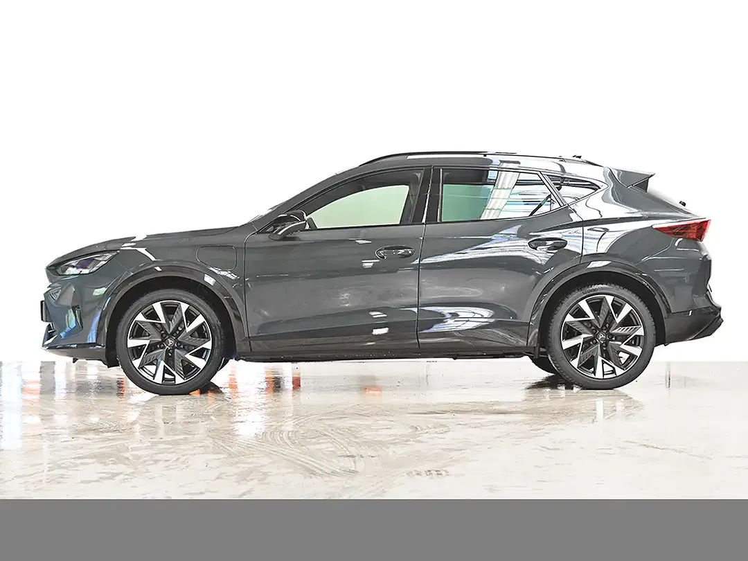 CUPRA Formentor PHEV VZ - Thumbnail 3