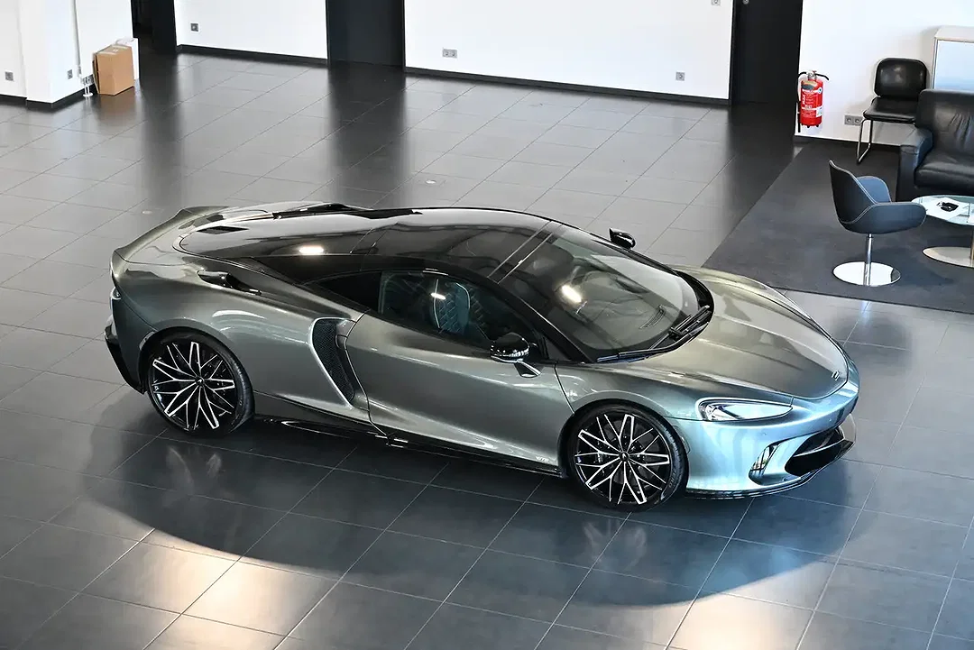 McLaren GT - Afbeelding 1