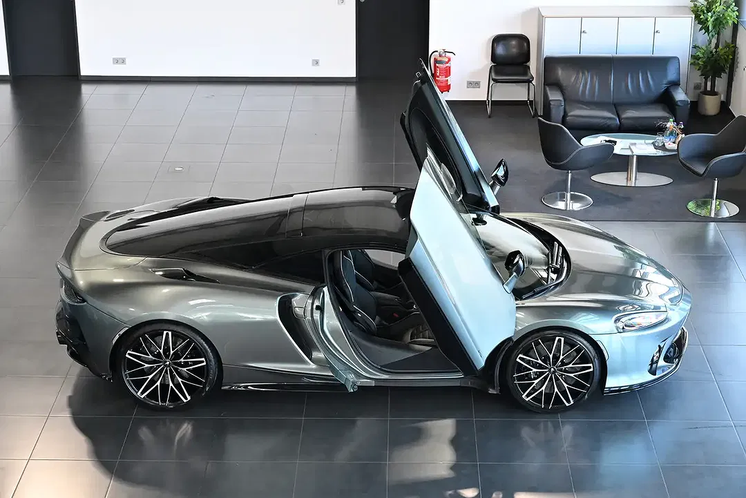 McLaren GT - Thumbnail 12
