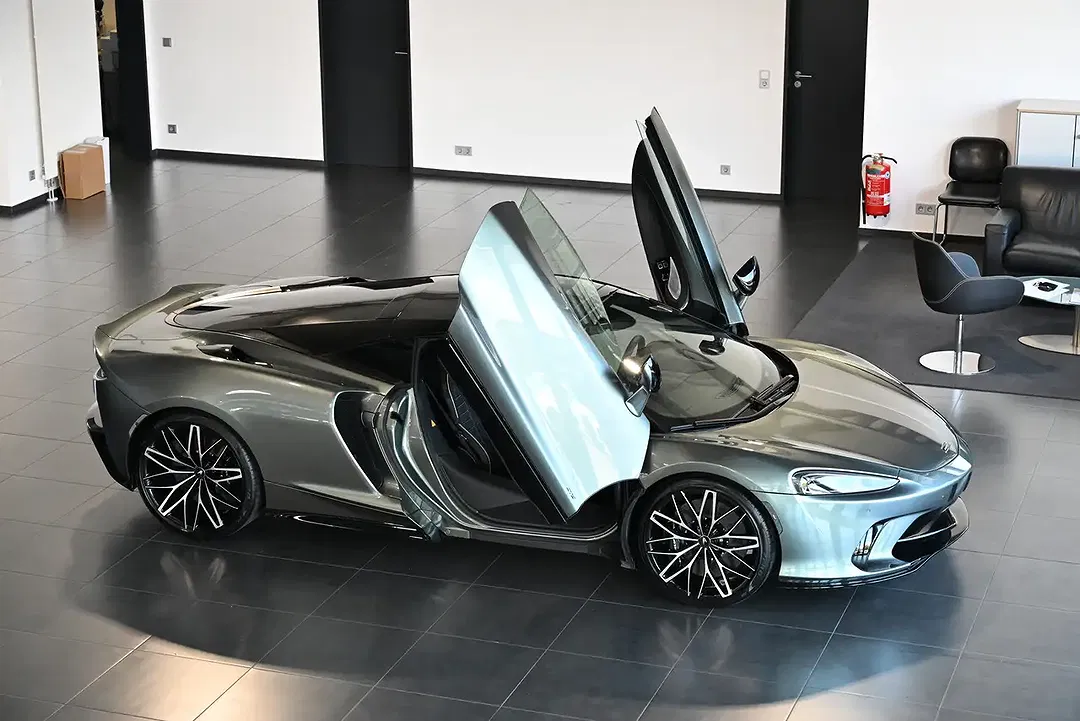 McLaren GT - foto 2
