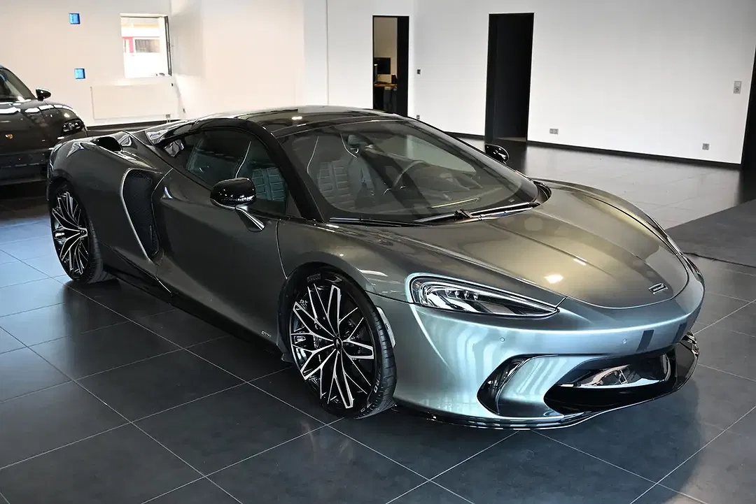 McLaren GT - Thumbnail 3