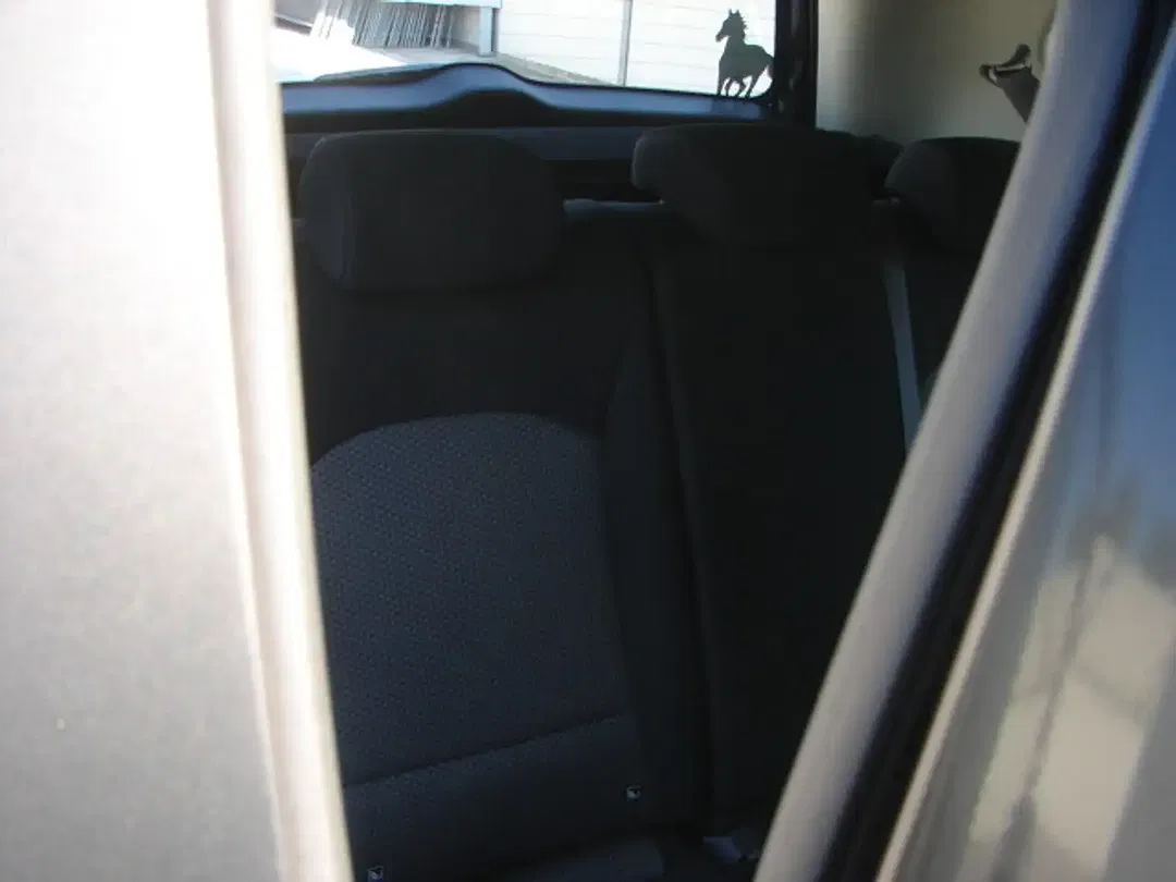 Kia Soul 64 kWh EV - Thumbnail 10