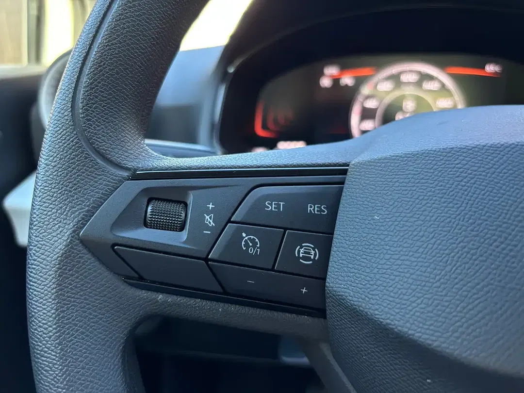 SEAT Ibiza - Thumbnail 18