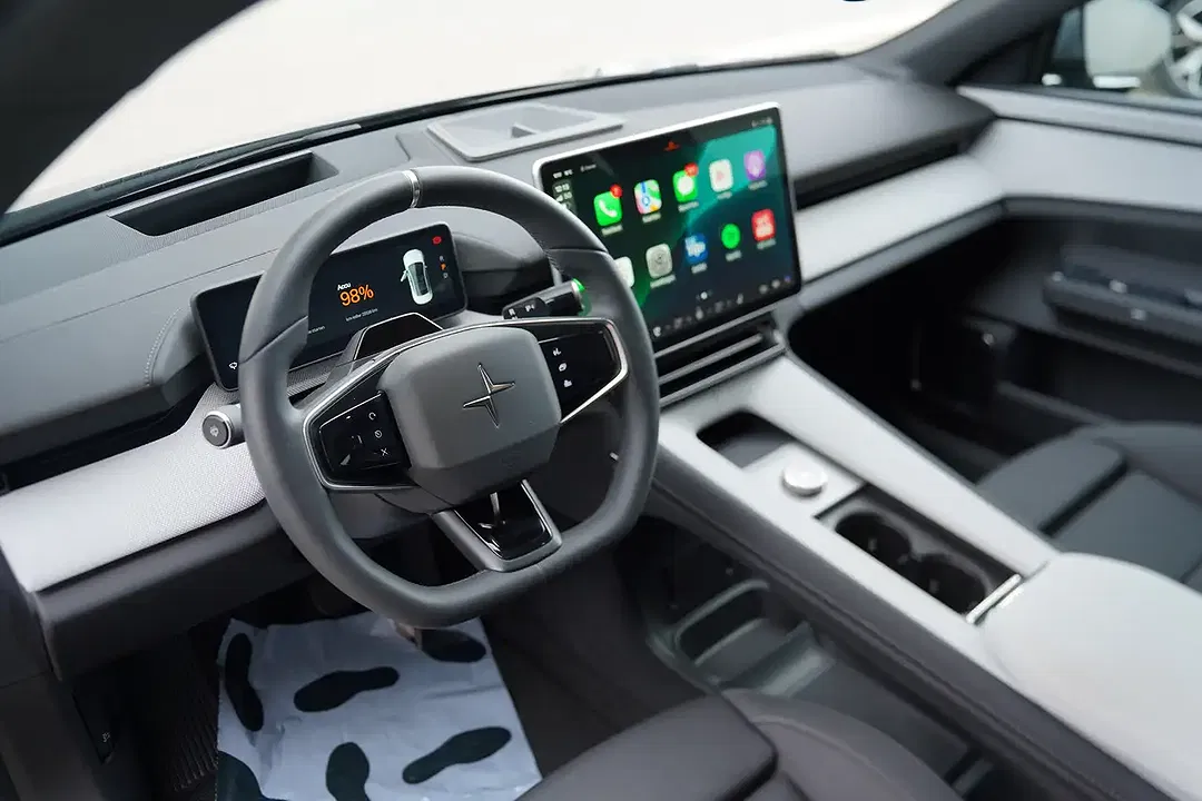 Polestar 4 100 kWh Long Range Single Motor Pilot Plus - Thumbnail 3