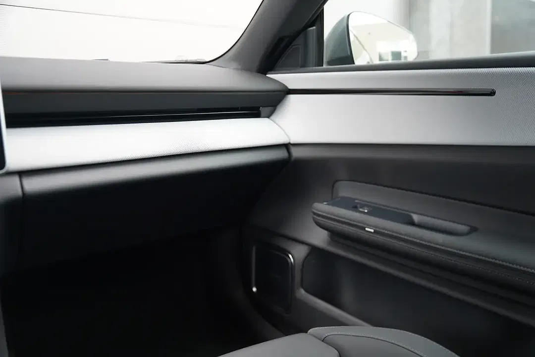 Polestar 4 100 kWh Long Range Single Motor Pilot Plus - Thumbnail 44