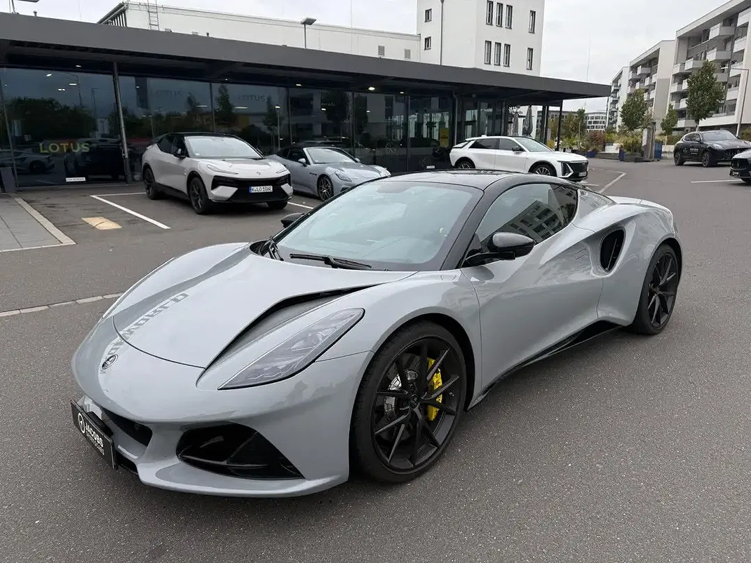 Lotus Emira Turbo SE - foto 1