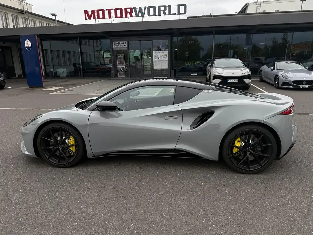 Lotus Emira Turbo SE - Thumbnail 3