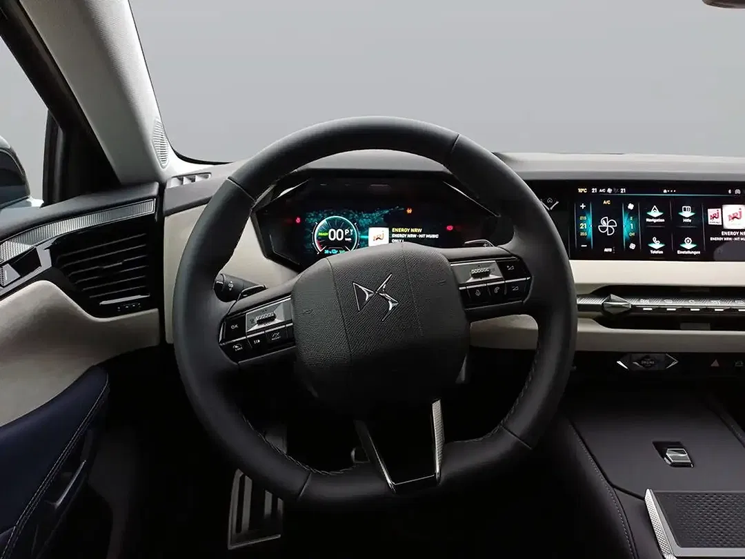 DS Automobiles DS 4 - Thumbnail 12