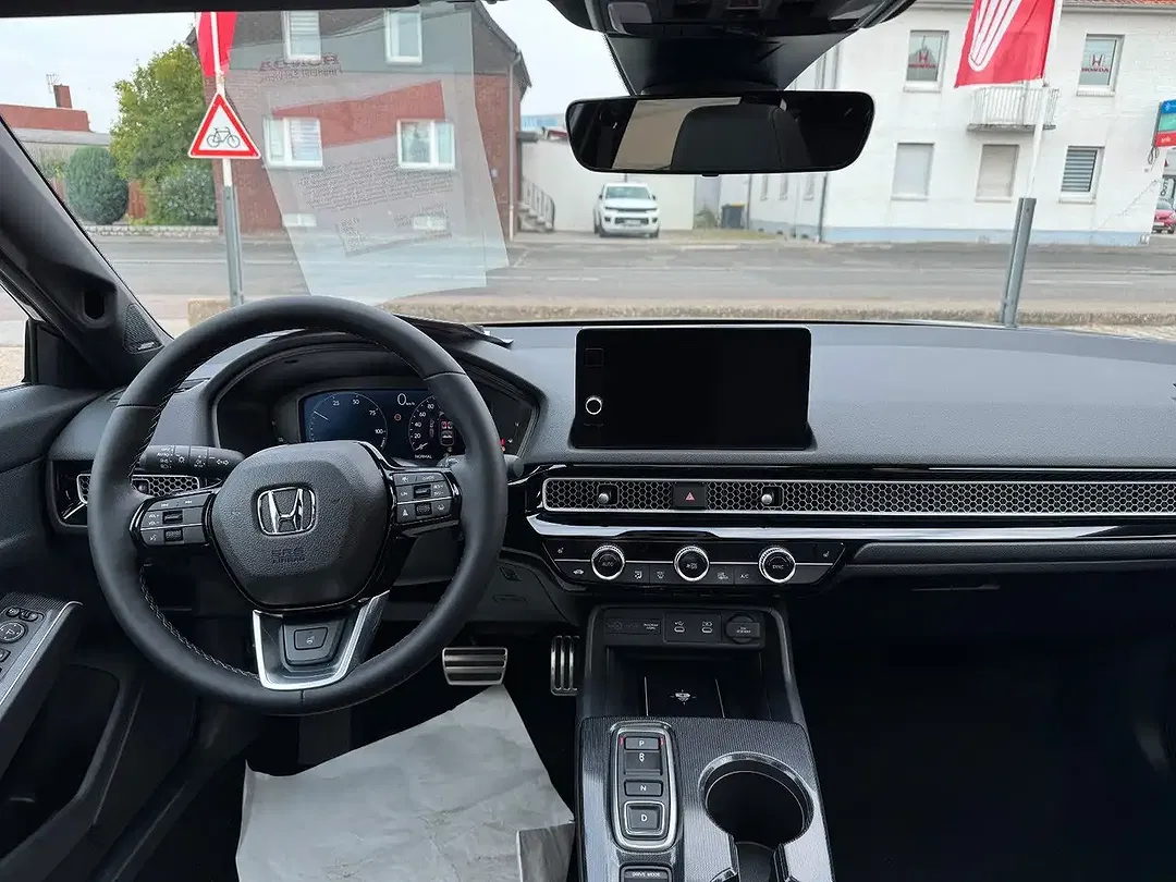 Honda Civic e:HEV Advance - Thumbnail 10