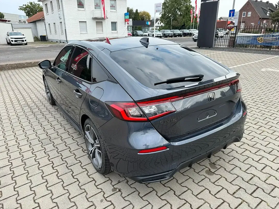 Honda Civic e:HEV Advance - Thumbnail 7
