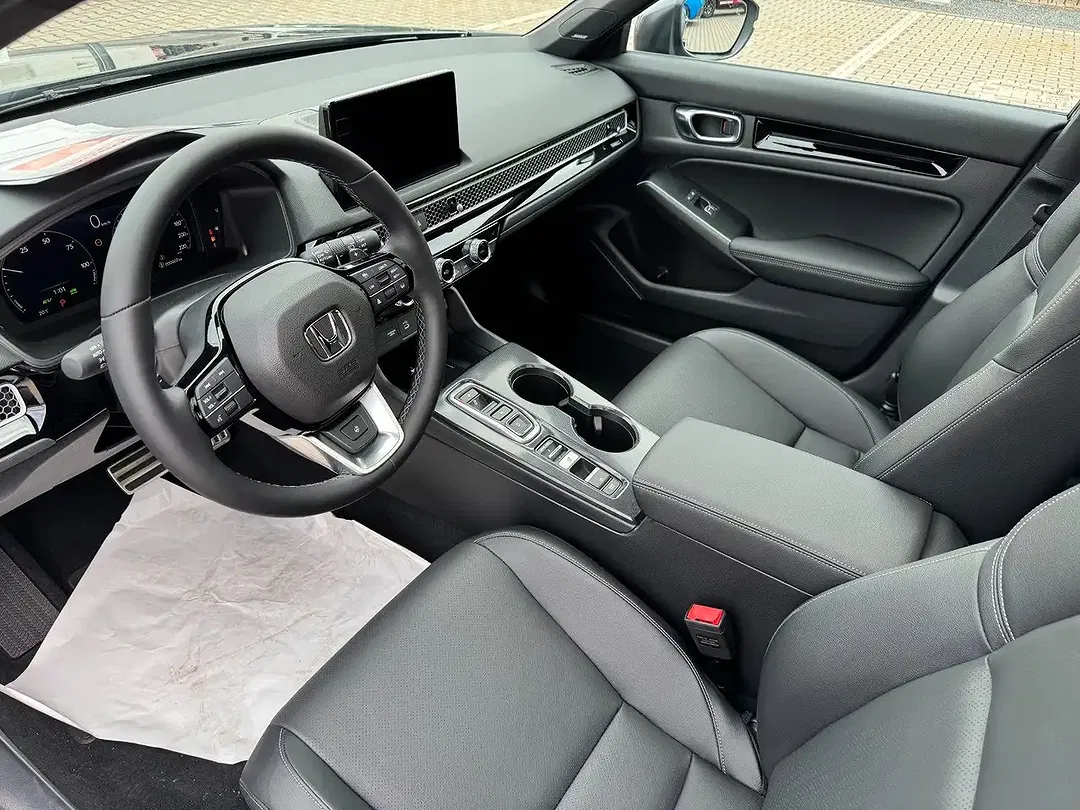 Honda Civic e:HEV Advance - Thumbnail 8