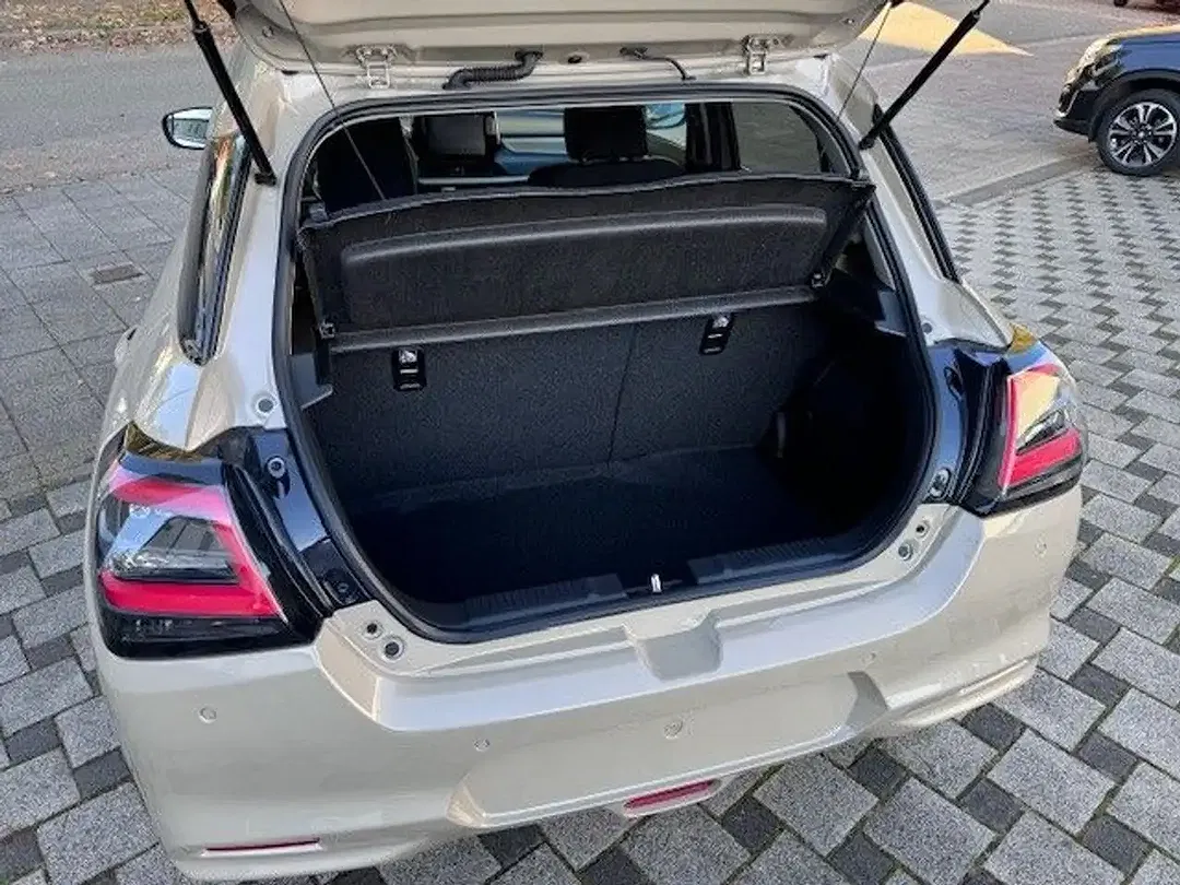 Suzuki Swift Hybrid 1.2 Dualjet Comfort - Thumbnail 10
