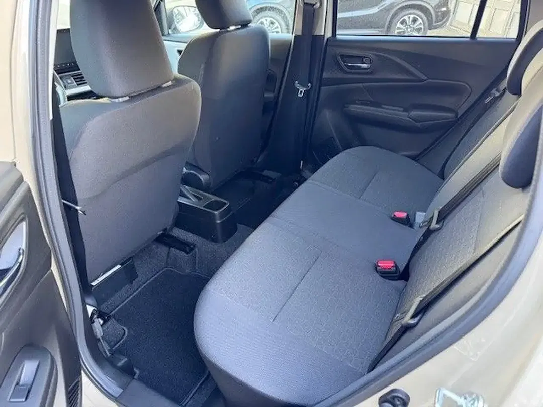 Suzuki Swift Hybrid 1.2 Dualjet Comfort - Thumbnail 11