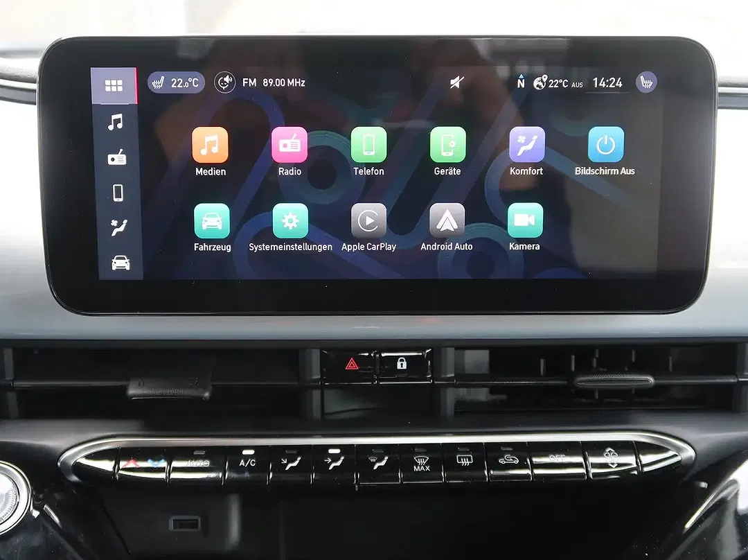 Fiat 500e Hybrid Icon - Thumbnail 11