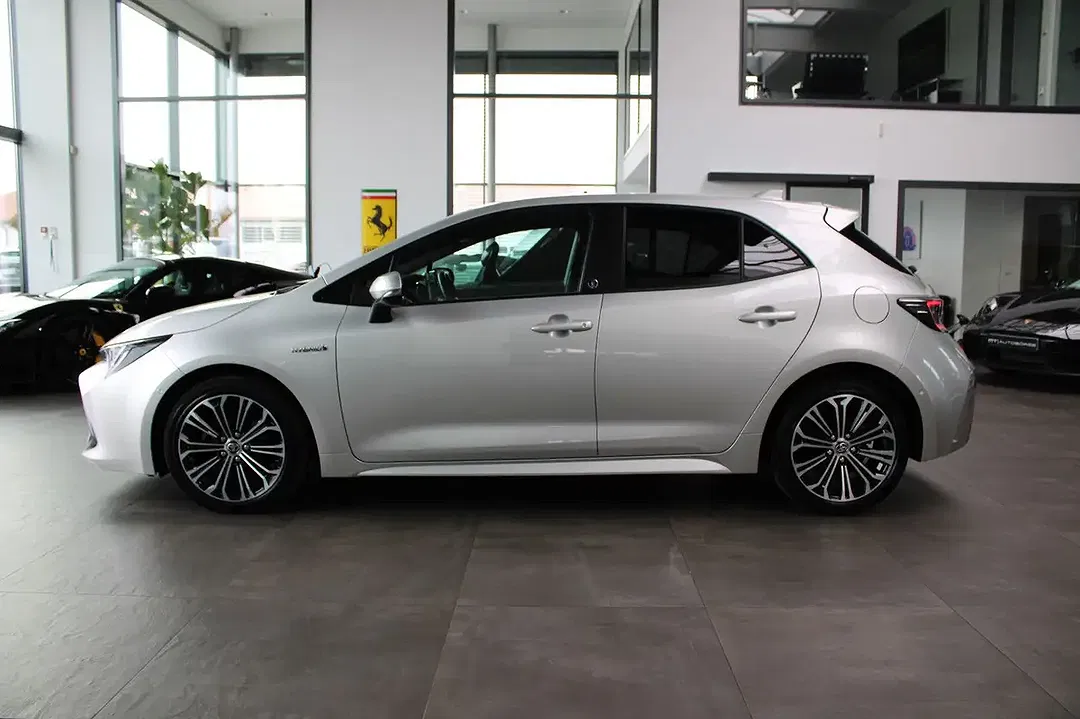 Toyota Corolla VVT-i Hybrid Team Deutschland - foto 1