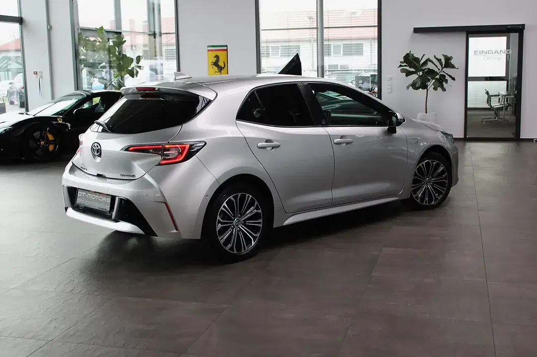 Toyota Corolla VVT-i Hybrid Team Deutschland - Thumbnail 11