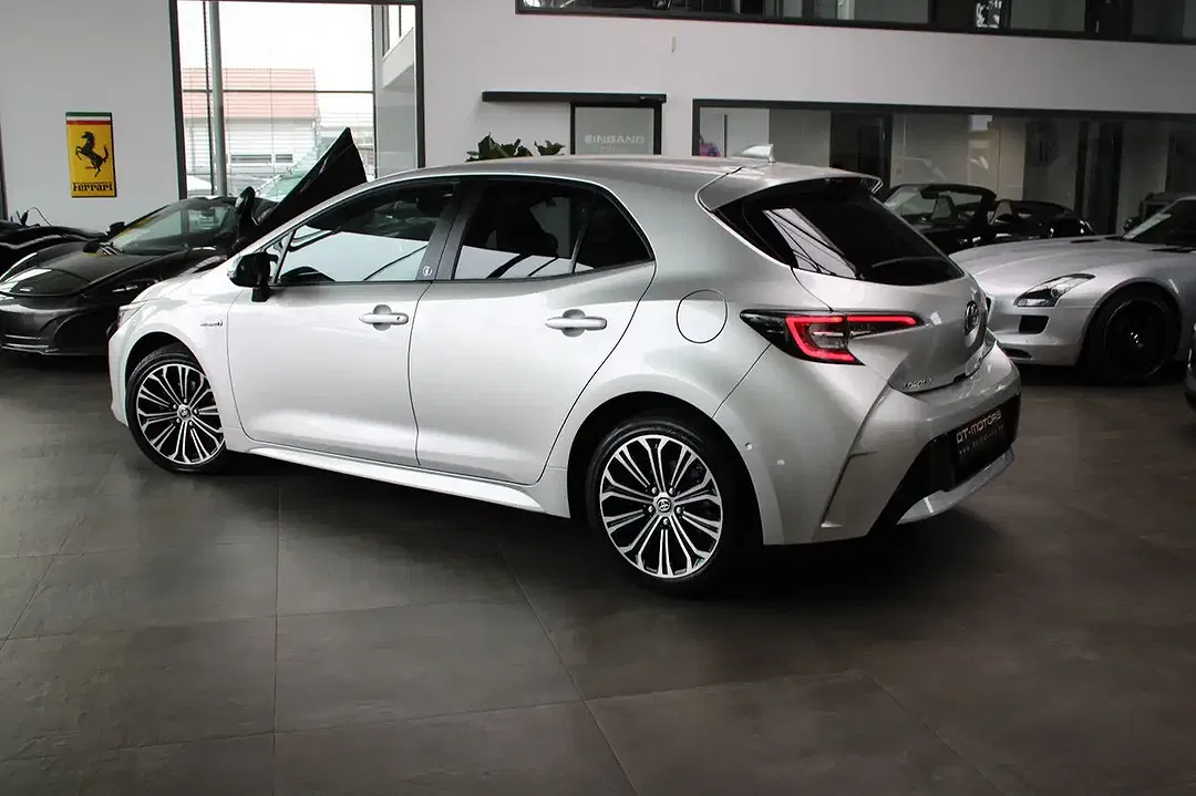 Toyota Corolla VVT-i Hybrid Team Deutschland - Thumbnail 4