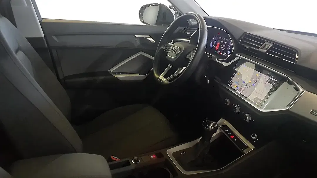 Audi Q3 35 TDI - Thumbnail 9