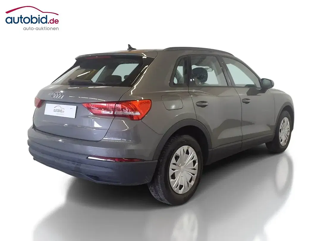 Audi Q3 35 TDI - Thumbnail 4